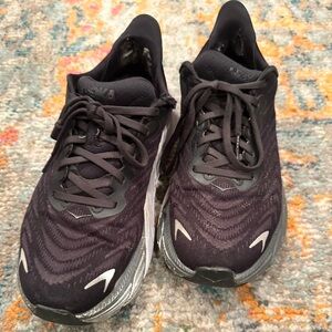 Black Hoka Running Shoes